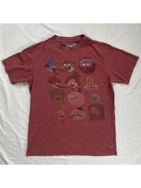 Cartoon Network Regular Show red character graphic t-shirt in size medium.